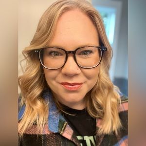 Meet your Posher, Bethany